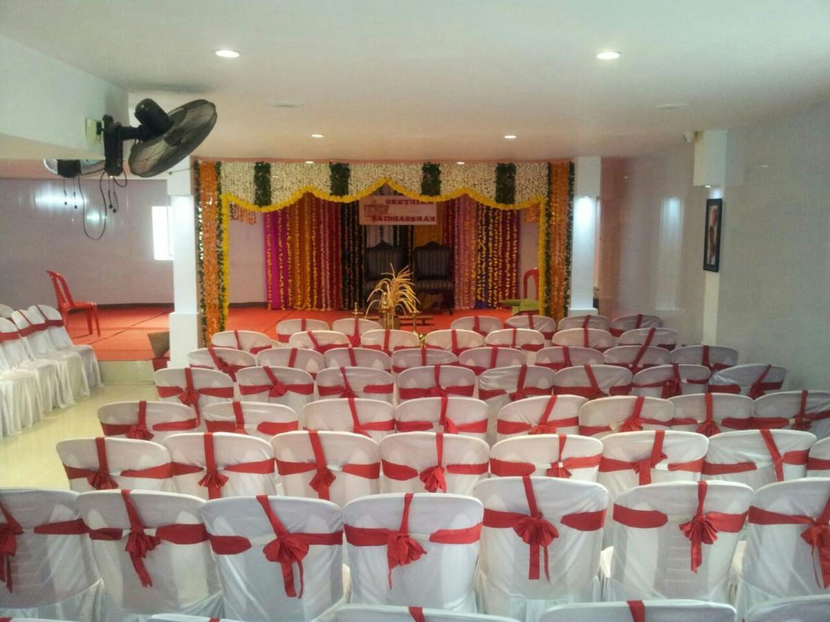 Lalitha Inn Гуруваюр Экстерьер фото